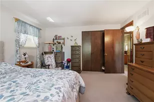 225 Woodcroft Rd, Economy, PA 15005 - Photo 25