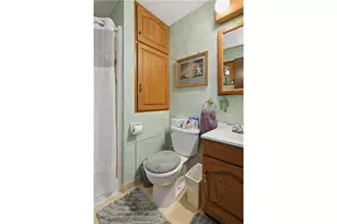 225 Woodcroft Rd, Economy, PA 15005 - Photo 23