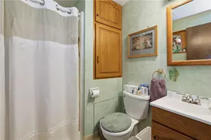 225 Woodcroft Rd, Economy, PA 15005 - Photo 21