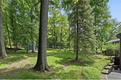 225 Woodcroft Rd, Economy, PA 15005 - Photo 35