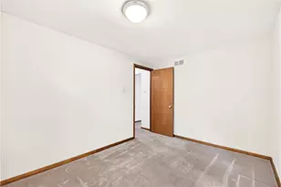 4830 Barberry St, Pittsburgh, PA 15207 - Photo 11