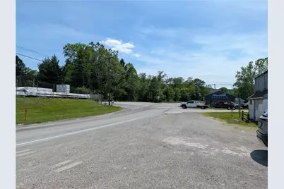 1635 New Stanton Ruffsdale Rd, Hempfield Township, PA 15639 - Photo 17