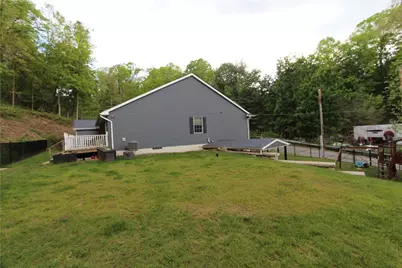 1003 Laurel Hill Dr, West Homestead, PA 15120 - Photo 5