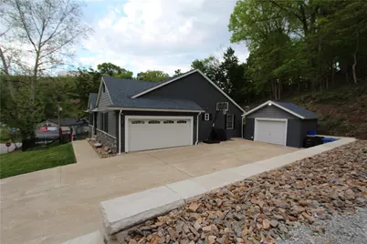 1003 Laurel Hill Dr, West Homestead, PA 15120 - Photo 3