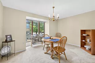 512 Dogwood Ct, Ross Twp, PA 15237 - Photo 5