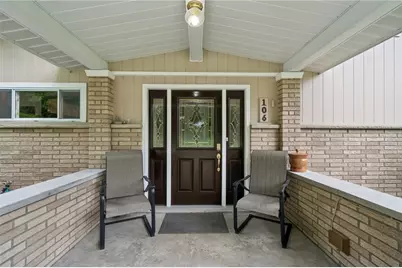 106 Daums Ln, Level Green, PA 15085 - Photo 3