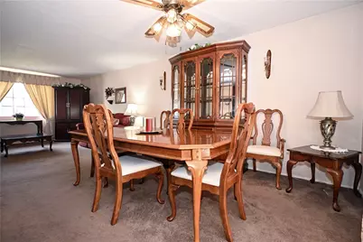 1264 Armstrong Dr, South Park, PA 15129 - Photo 9