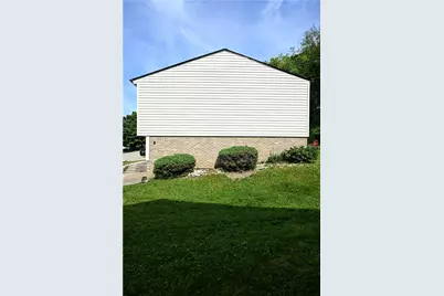 1264 Armstrong Dr, South Park, PA 15129 - Photo 37