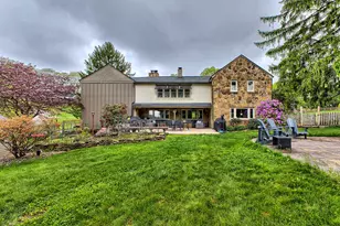 233 St Ives Dr, Hempfield Township, PA 15601 - Photo 37