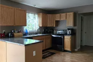 683 Fairview Rd, Washington Township, PA 16048 - Photo 9