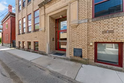 1822 Harcum Way #1, Pittsburgh, PA 15203 - Photo 1
