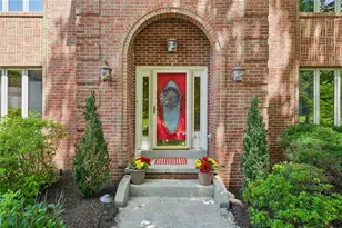130 Village Dr, Cranberry Township, PA 16066 - Photo 3