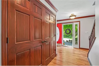 130 Village Dr, Cranberry Township, PA 16066 - Photo 5