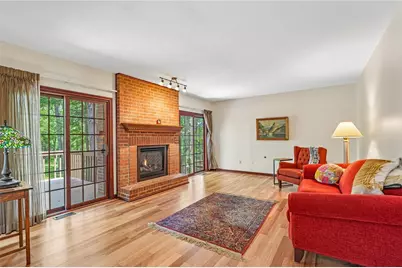 130 Village Dr, Cranberry Township, PA 16066 - Photo 7
