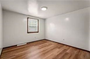 6111 Great Dane Dr, Bethel Park, PA 15102 - Photo 17