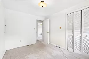 1 Bristol Dr, Greensburg, PA 15601 - Photo 41