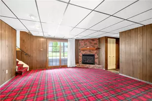 1 Bristol Dr, Greensburg, PA 15601 - Photo 13
