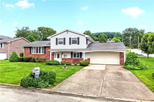 1 Bristol Dr, Greensburg, PA 15601 - Photo 3