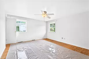 1 Bristol Dr, Greensburg, PA 15601 - Photo 35
