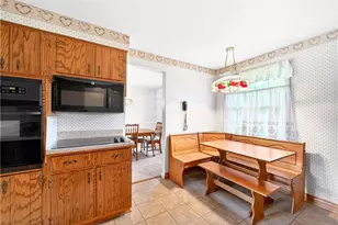 1 Bristol Dr, Greensburg, PA 15601 - Photo 31