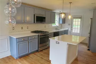 811 Parkside Ave, Pittsburgh, PA 15228 - Photo 7