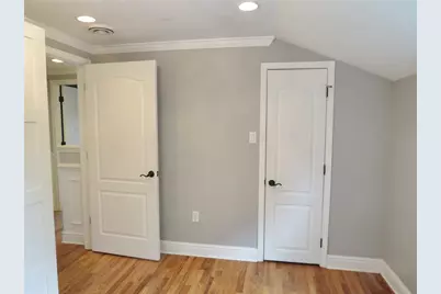 811 Parkside Ave, Pittsburgh, PA 15228 - Photo 17