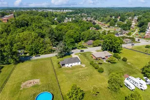 1221 Clay Pike, North Huntingdon, PA 15642 - Photo 7