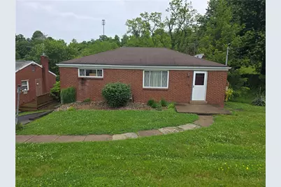 123 Broadlawn Dr, Elizabeth Twp/Boro, PA 15037 - Photo 1