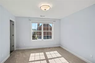 44 Uxor Wy, Pittsburgh, PA 15203 - Photo 9
