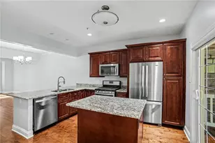 44 Uxor Wy, Pittsburgh, PA 15203 - Photo 3