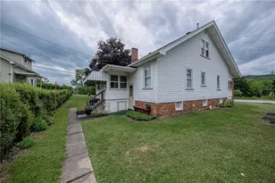 412 Old Zelienople Rd, Franklin Township, PA 16117 - Photo 23