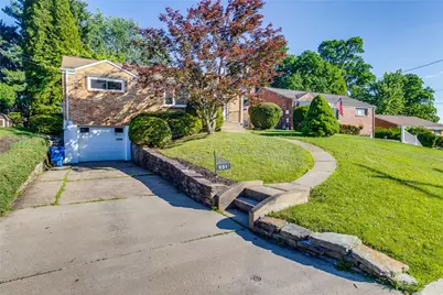 631 Charlotte Dr, Pittsburgh, PA 15236 - Photo 3
