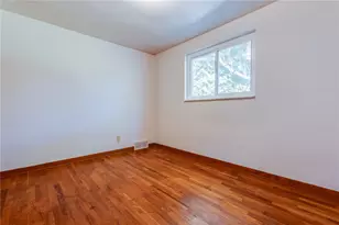 631 Charlotte Dr, Pittsburgh, PA 15236 - Photo 23