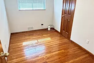 2972 Ruthwood Ave, Pittsburgh, PA 15227 - Photo 9