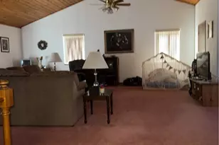 600 Edgewood, Washington Township, PA 15613 - Photo 9
