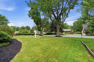 217 Iola St, Pittsburgh, PA 15116 - Photo 3