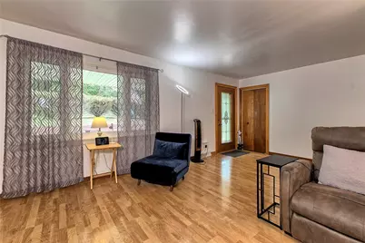 2555 Warren Rd, White Township, PA 15701 - Photo 5
