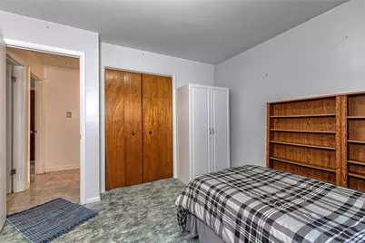 2555 Warren Rd, White Township, PA 15701 - Photo 17