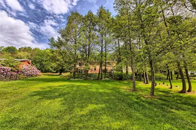 2555 Warren Rd, White Township, PA 15701 - Photo 33
