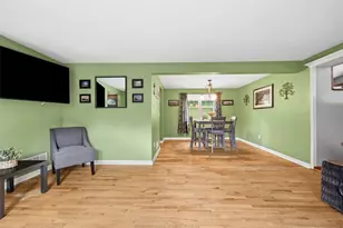 122 Grove Hill Rd, Economy, PA 15005 - Photo 9