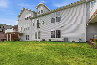 306 Trafalgar Sq, Cranberry Township, PA 16066 - Photo 35