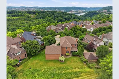 1219 Fairstead Lane, Pittsburgh, PA 15217 - Photo 43