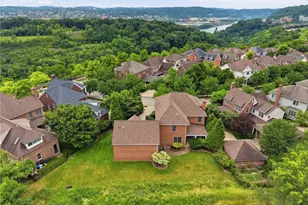 1219 Fairstead Ln, Pittsburgh, PA 15217 - Photo 43