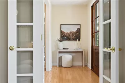 1219 Fairstead Lane, Pittsburgh, PA 15217 - Photo 9