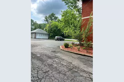 510 N Main St #9, Butler, PA 16001 - Photo 1
