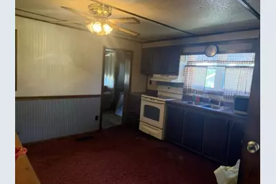 940 Second Street, Menallen Township, PA 15468 - Photo 5