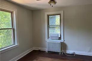 240 Parkway Dr, Pittsburgh, PA 15228 - Photo 13