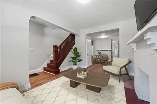 203 W Burgess St, Pittsburgh, PA 15214 - Photo 5