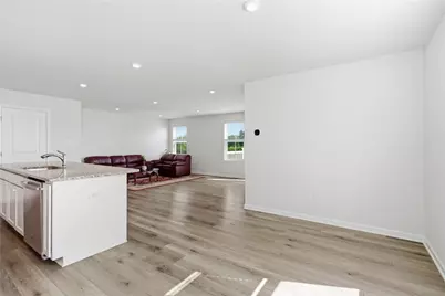 309 Arden Dr, Lancaster Township, PA 16037 - Photo 9
