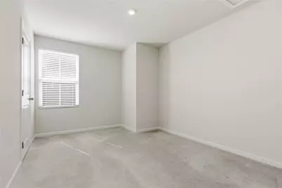 309 Arden Dr, Lancaster Township, PA 16037 - Photo 25